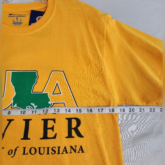 Xavier University of Louisiana Crewneck Yellow Graphic T-Shirt, sz MD - Picture 4 of 8